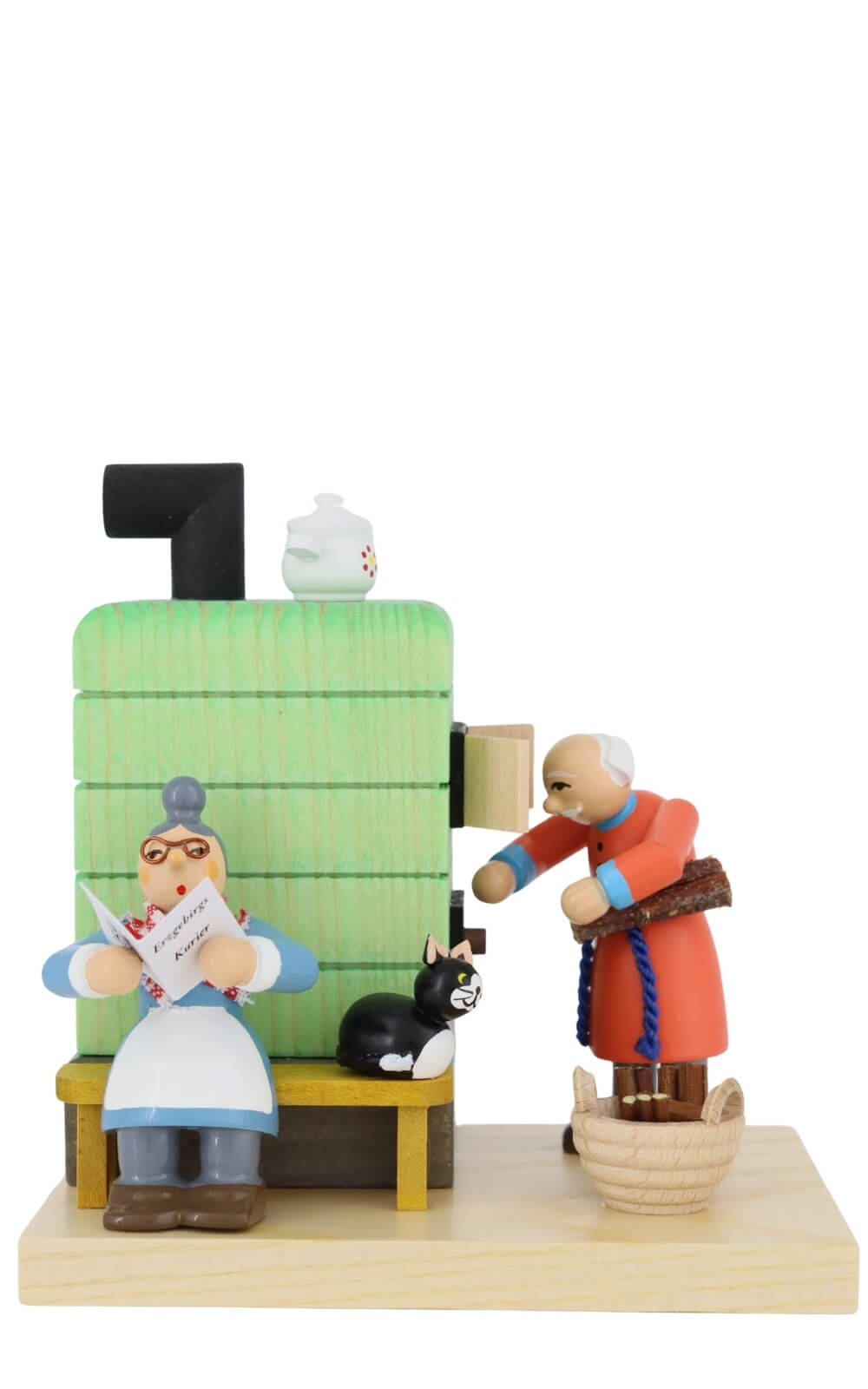 Smoking figurines Grandma and Grandpa by the tiled stove by Richard Glässer_1