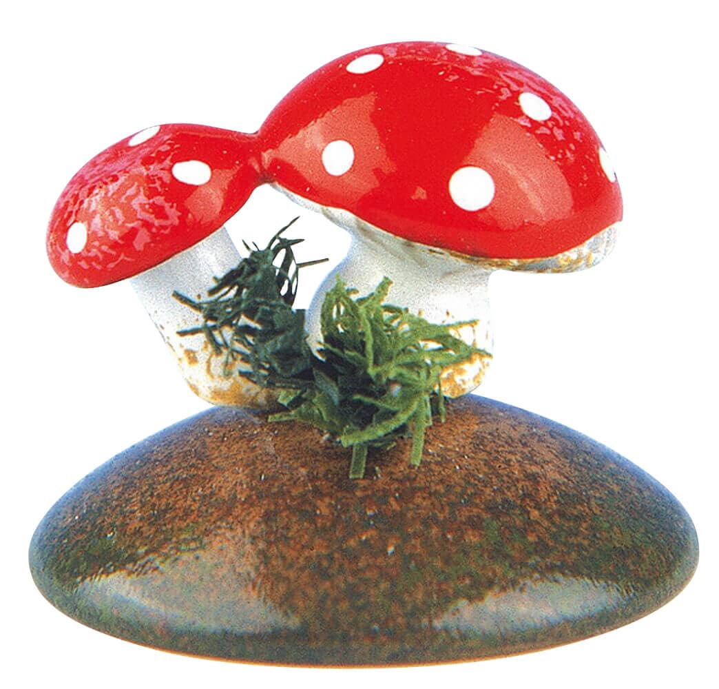 Miniature lucky mushrooms, set of 6 by Hubrig Volkskunst