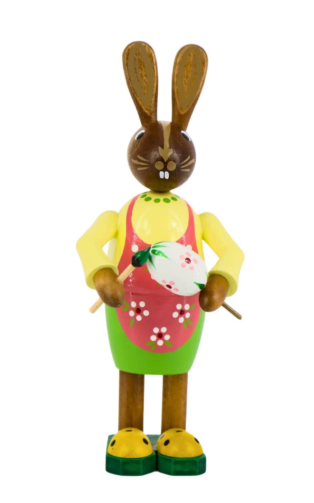 Easter bunny woman with brush and small Easter egg, 15 cm by Figurenland Uhlig GmbH_2