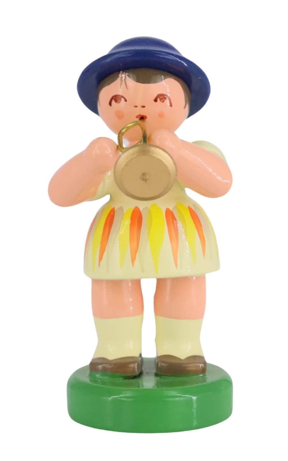 Miniature instrument girl with trumpet by Figurenland Uhlig_1