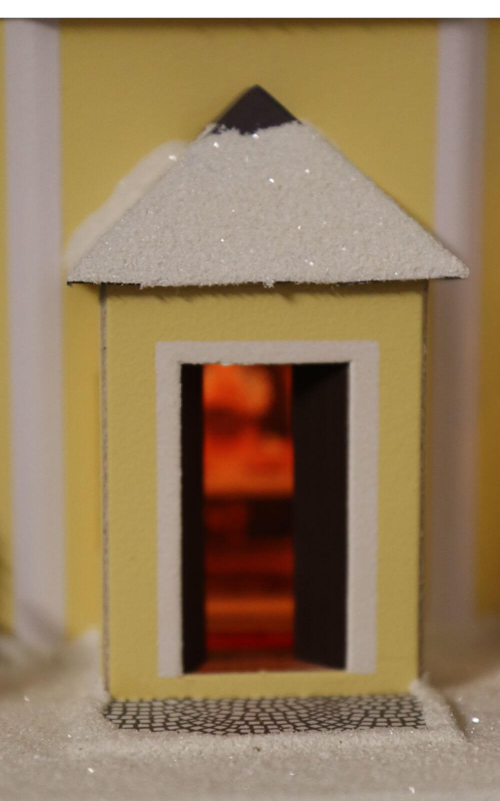 LED house of lights Seiffen church with illuminated Christmas tree, 43 cm by Birgit Uhlig_6