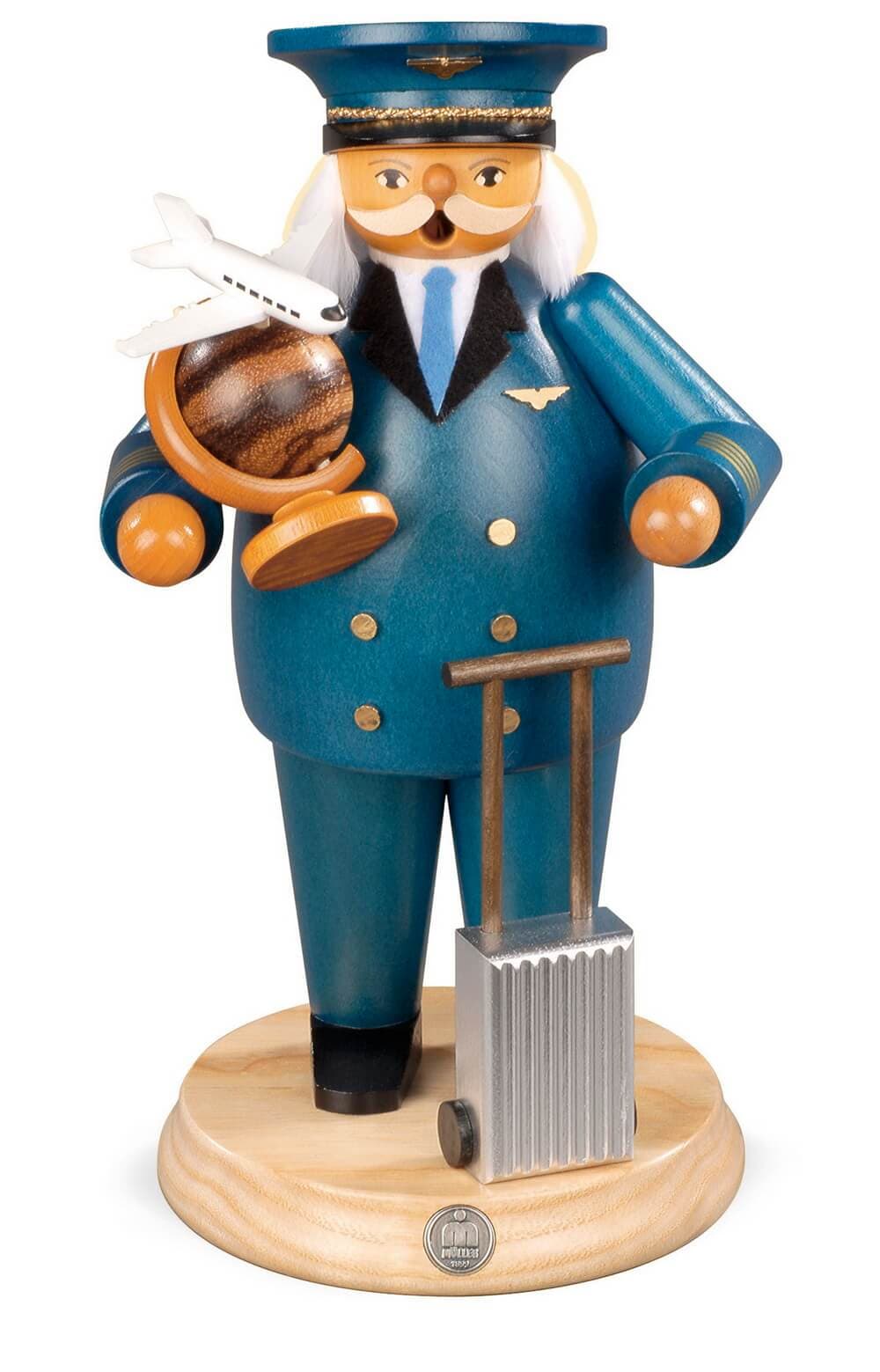 Smoking man flying captain from Müller Kleinkunst