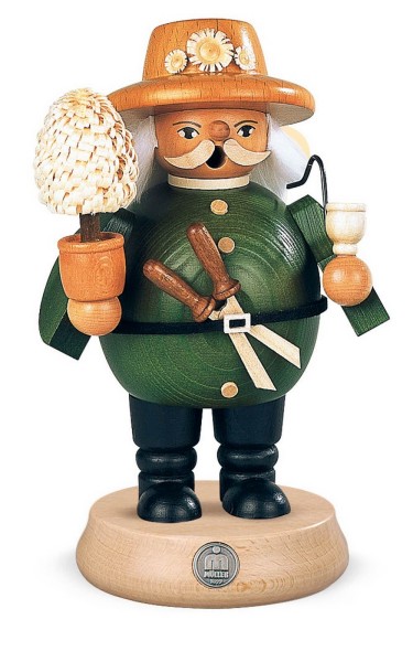 Smoking man gardener made of wood by Müller Kleinkunst from Seiffen