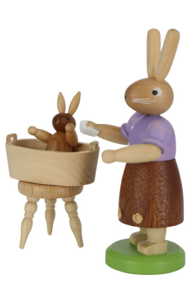 Easter bunny mother with bathing child by Müller Kleinkunst_3