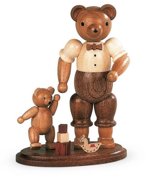 Dekofigur Bärenvater mit spielendem Kind aus Holz, naturfarben von Müller Kleinkunst aus Seiffen